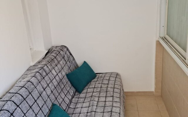Studiya U Morya Apartments