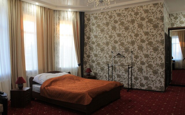 Zavetny Guest House