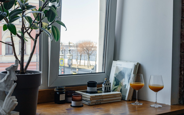 Апартаменты ApartH Deluxe с кухней и видом на Неву