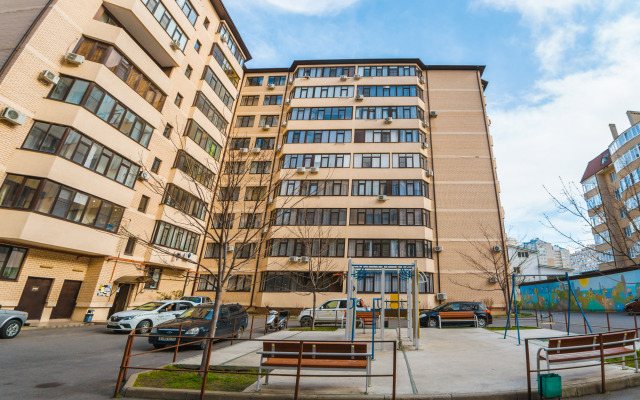 Uyutnaya Kvartira V Tsentralnom Rayone Apartments