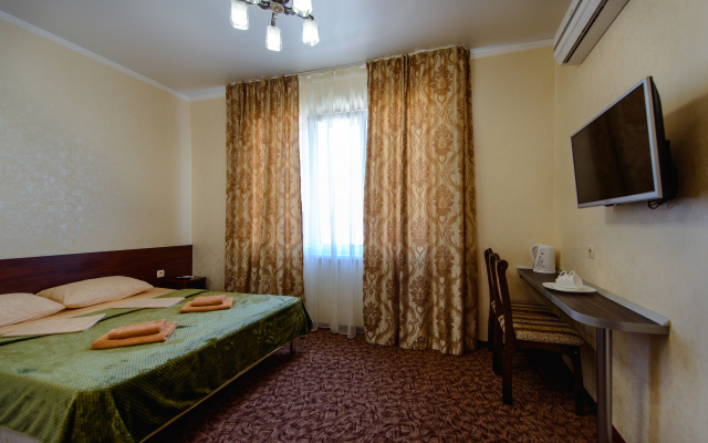 Zarya Guest House