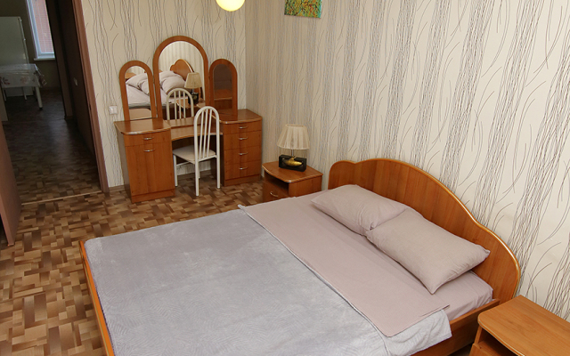 Двухкомнатная квартира в самом центре правого берега