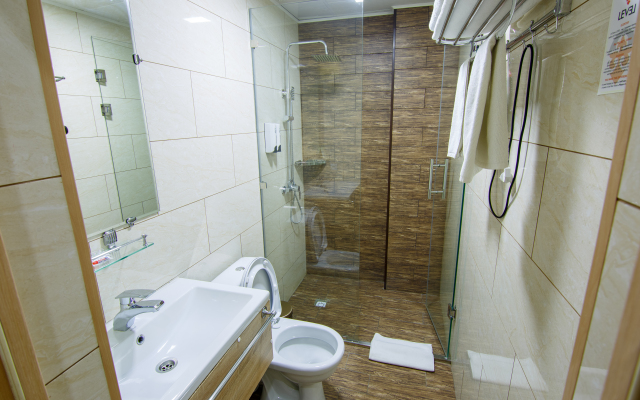 LEVEL Hotel