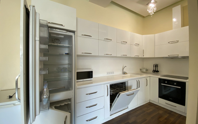 3-Komn. Na Severnom Prospekte, Hh882 Flat