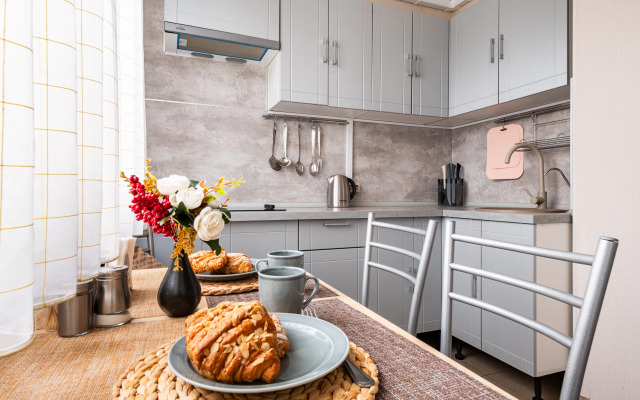 Уютные улучшенные апартаменты Natali на Варшавском шоссе 142/2