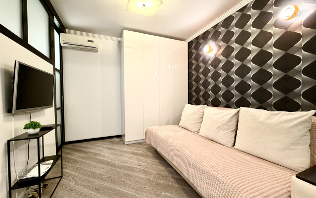 Квартира Лайф Апарт Стильная Евро 2-ка Новорогожская 28