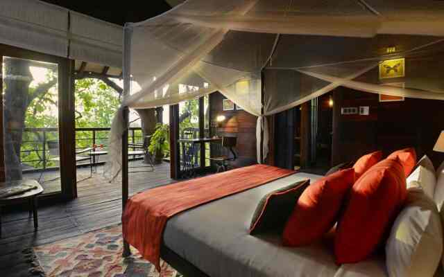 Pugdundee Safaris- Pench tree Lodging house