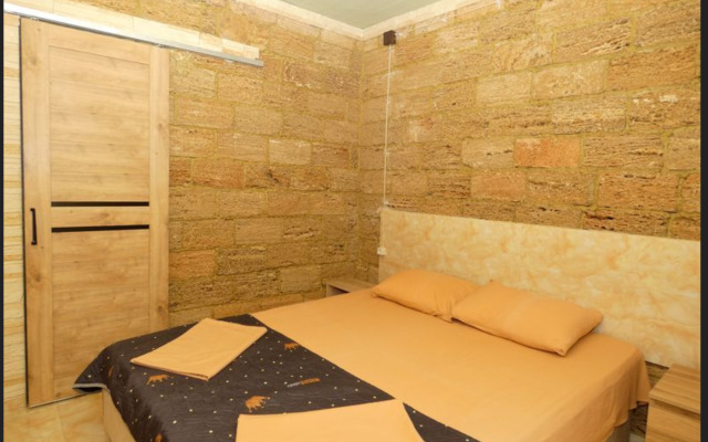 Aleksandrov Guest House