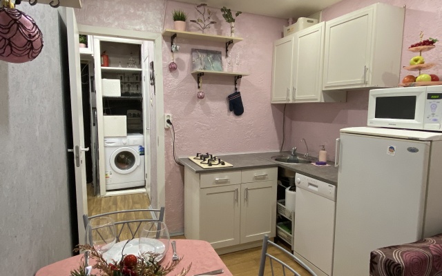 Апартаменты у жд станции Проспект Славы