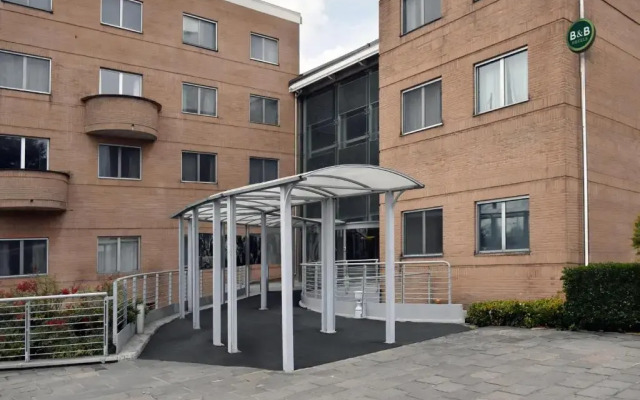 Отель B&B Hotel Milano Cologno