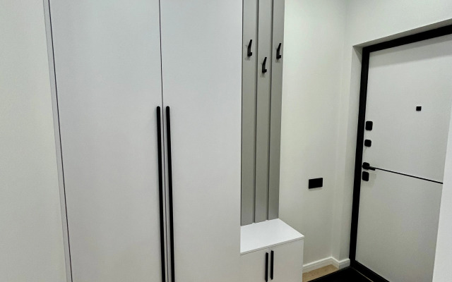Shikarnaya Zhk Frukty Flat