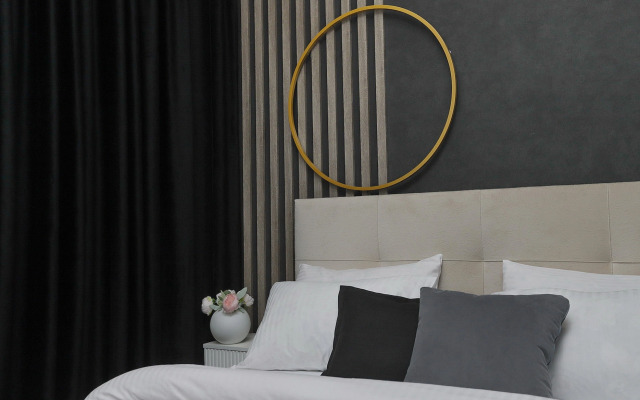 S Otdelnostoyaschey Vannoy Apartments