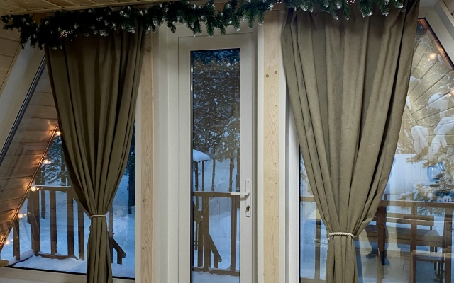 Zhivoy Ruchey Hotel