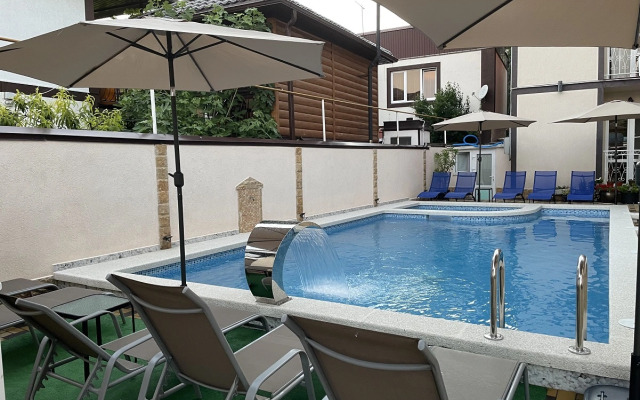 Ellada Guest House