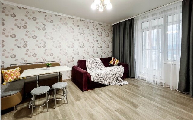 Квартира на Борисова 42