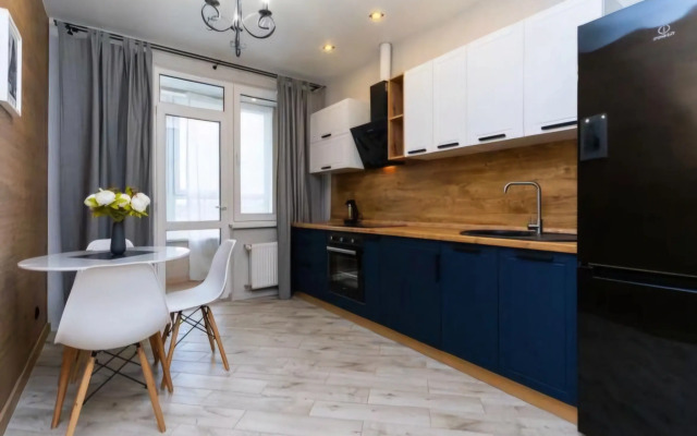 So Svetlym Remontom Apartments