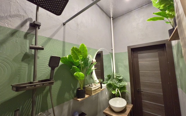 Апартаменты с балконом на Невском