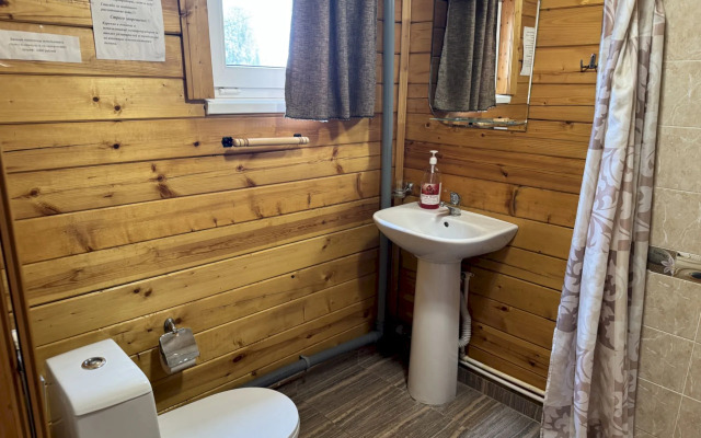 Частный Дом 604 с Балконом Рядом с Пляжем