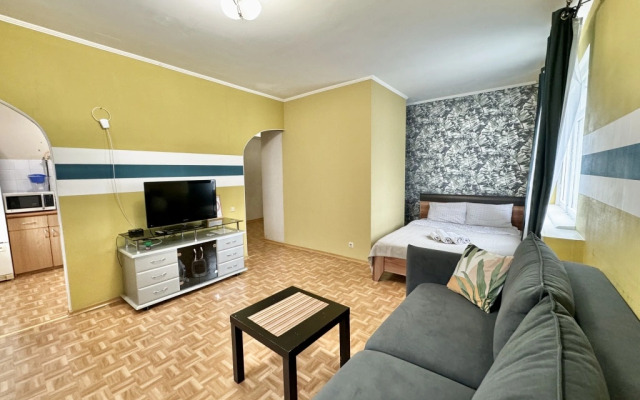 U DK Metallurgov. Barbaris One-room Apartments