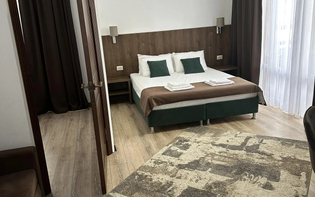 Astra Hotel