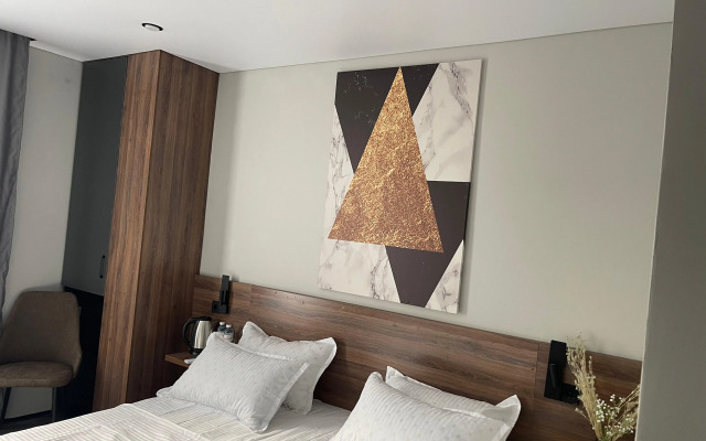 Hotel Airis Residence