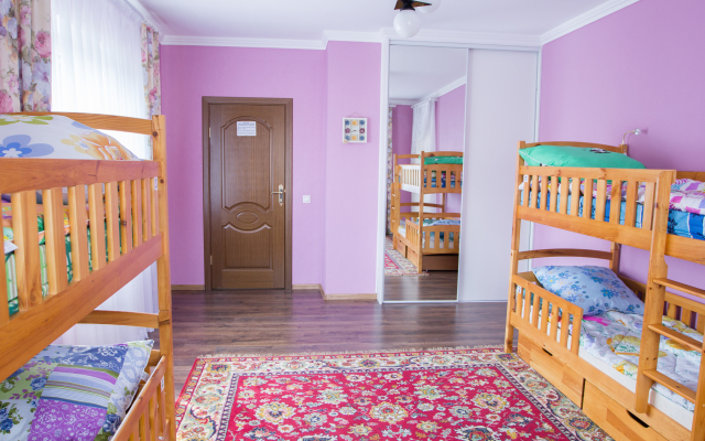 Hostel Papa House