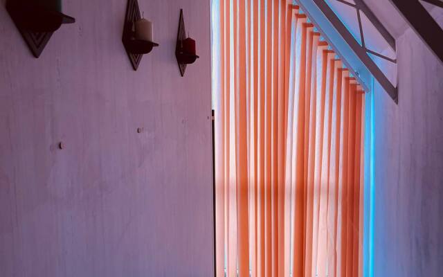 ZyobraHouse Hostel