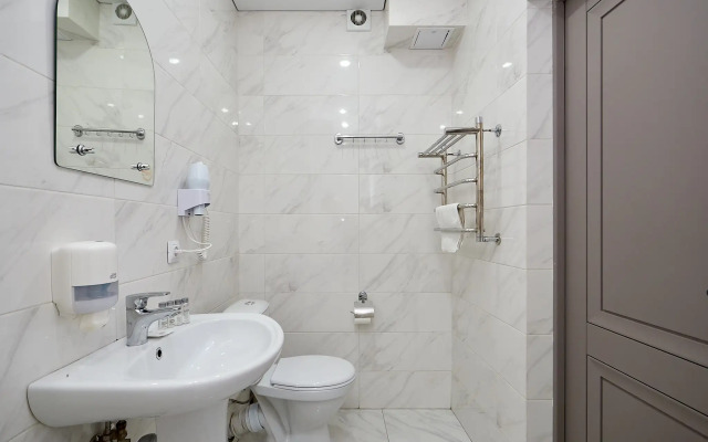 Gory i Solntse Apartments