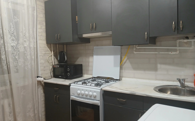 Квартира 2х комнатная в центре напротив автовокзала