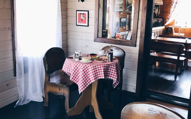 Voskresenie Guest House