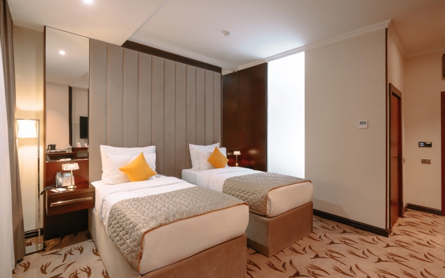 Azimut Hotel Tashkent