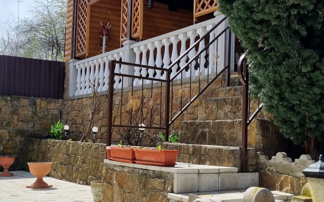 Uyutny Domik Private house