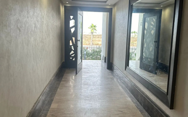 Апартаменты Luxe Haven Tamaris