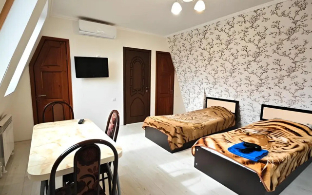 Uyutnyij Dom Guest house