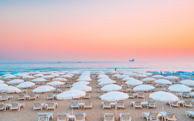 Avena Resort & Spa Hotel