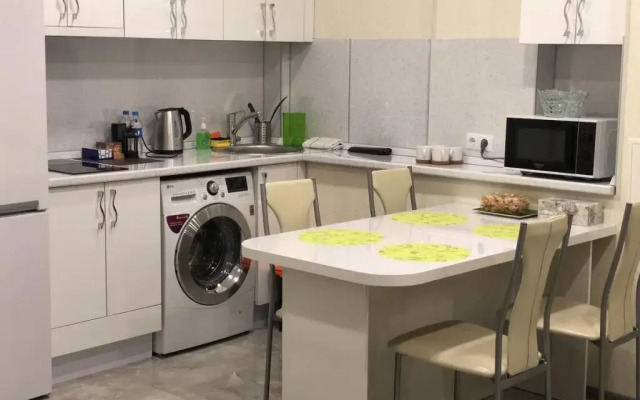 Апартаменты Central Point Терраса вид на Золотой мост