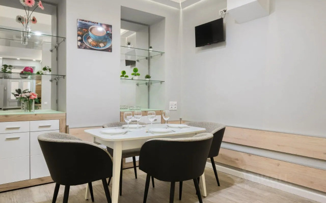 Квартира SpbMain СпбМэйн на ул. Декабристов