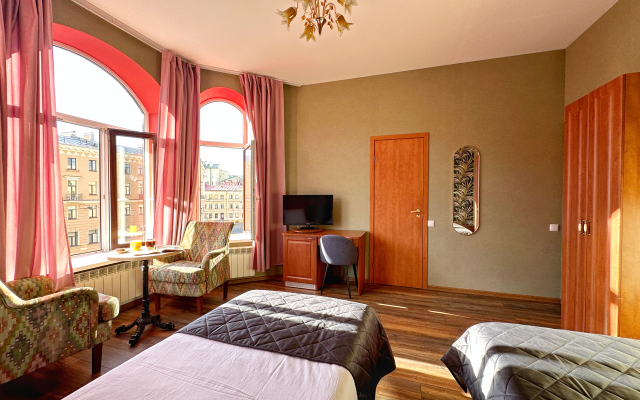 Меблированные комнаты Laika на Грибоедова