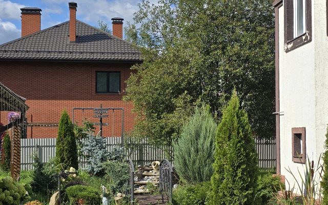 Частный дом уютный