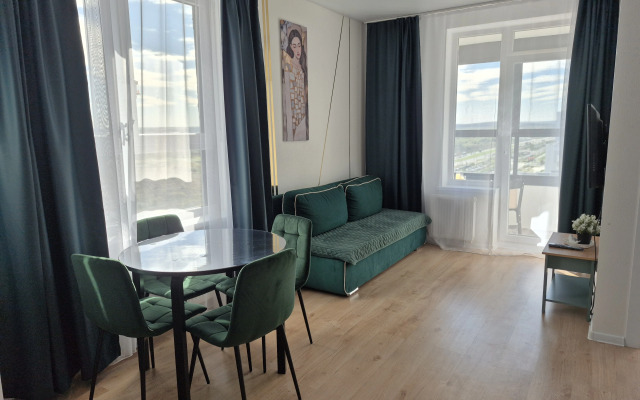 Квартира 1 комнатная улица Лучистая 8