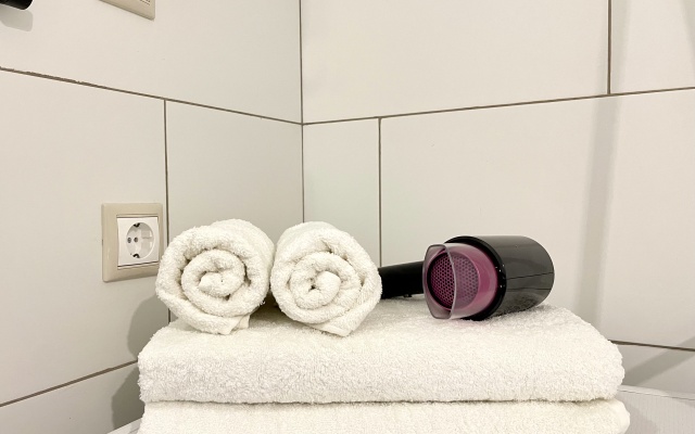 2 Nochi Na Ulitse Shkolnaya 15 Str1 Flat