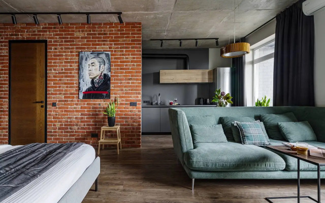 Апартаменты VEROM с видом на реку и город