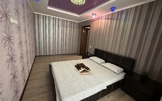 Na Ulitse Mate Zalki 7А Apartments