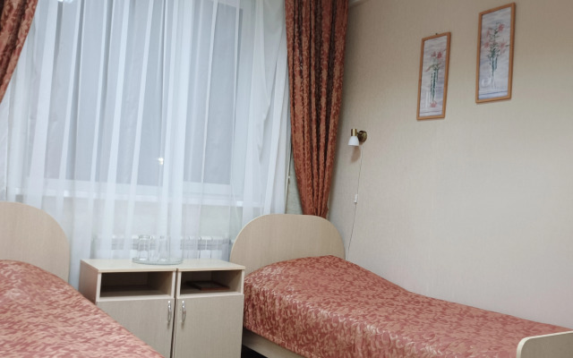 Отель Оскар