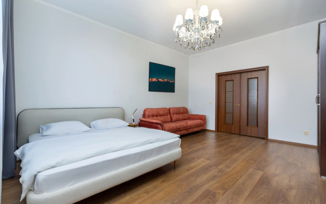 REHOME24 APARTMENTS na 12 etazhe vid na gorod