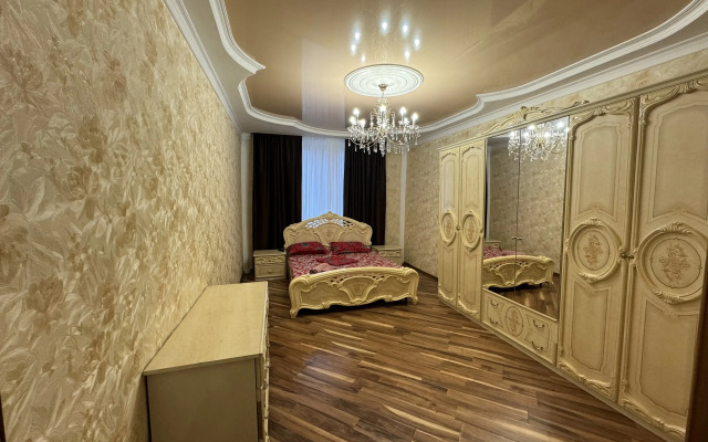 Квартира на Улице Джанаева 44А