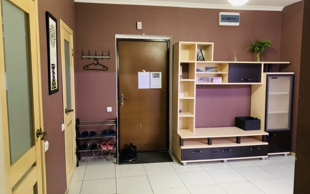 2-Kh Komnatnaya V Tsentre Vozle Tsirka Flat