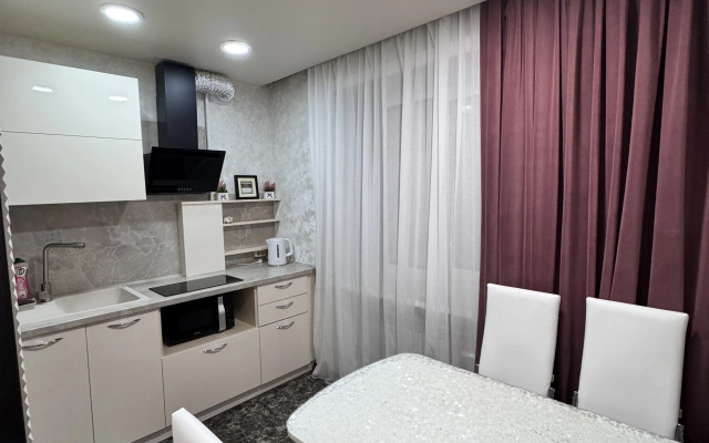 Квартира 2х комнатная в центре Хабаровска