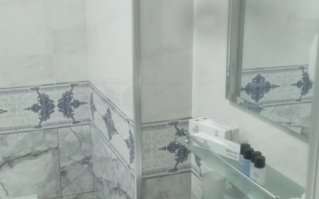 Hayat Plaza Hotel & Spa