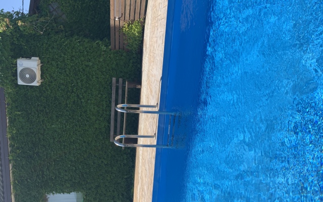 Lenina 232 Guest House